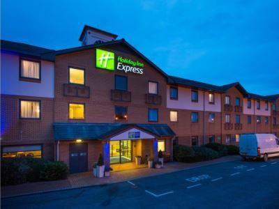Express & By Ihg 2*